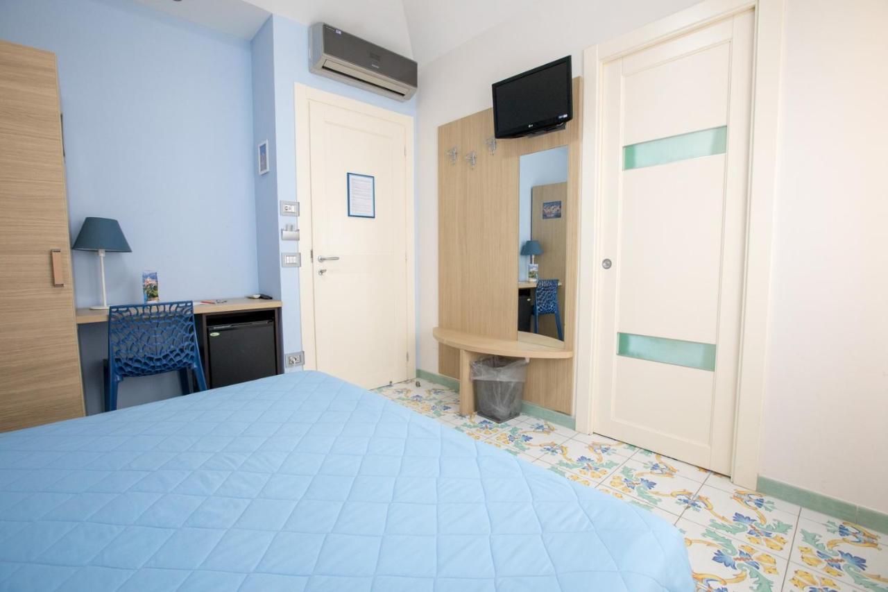 B&B Degli Aranci Sorrento Bagian luar foto